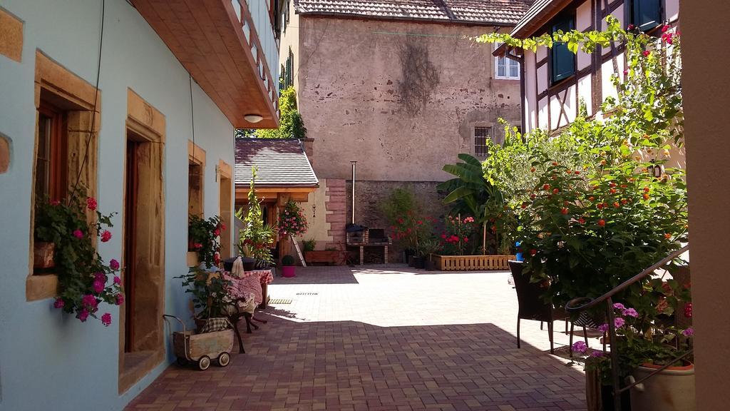 Gite Dans Cite Medievale Boersch Exterior photo